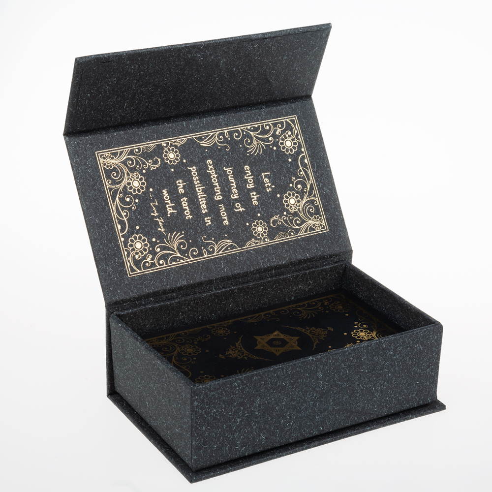 New Style Custom Design Logo High Quality Printing Poker Playing Cards Board Game Cards with Tuck Box 040