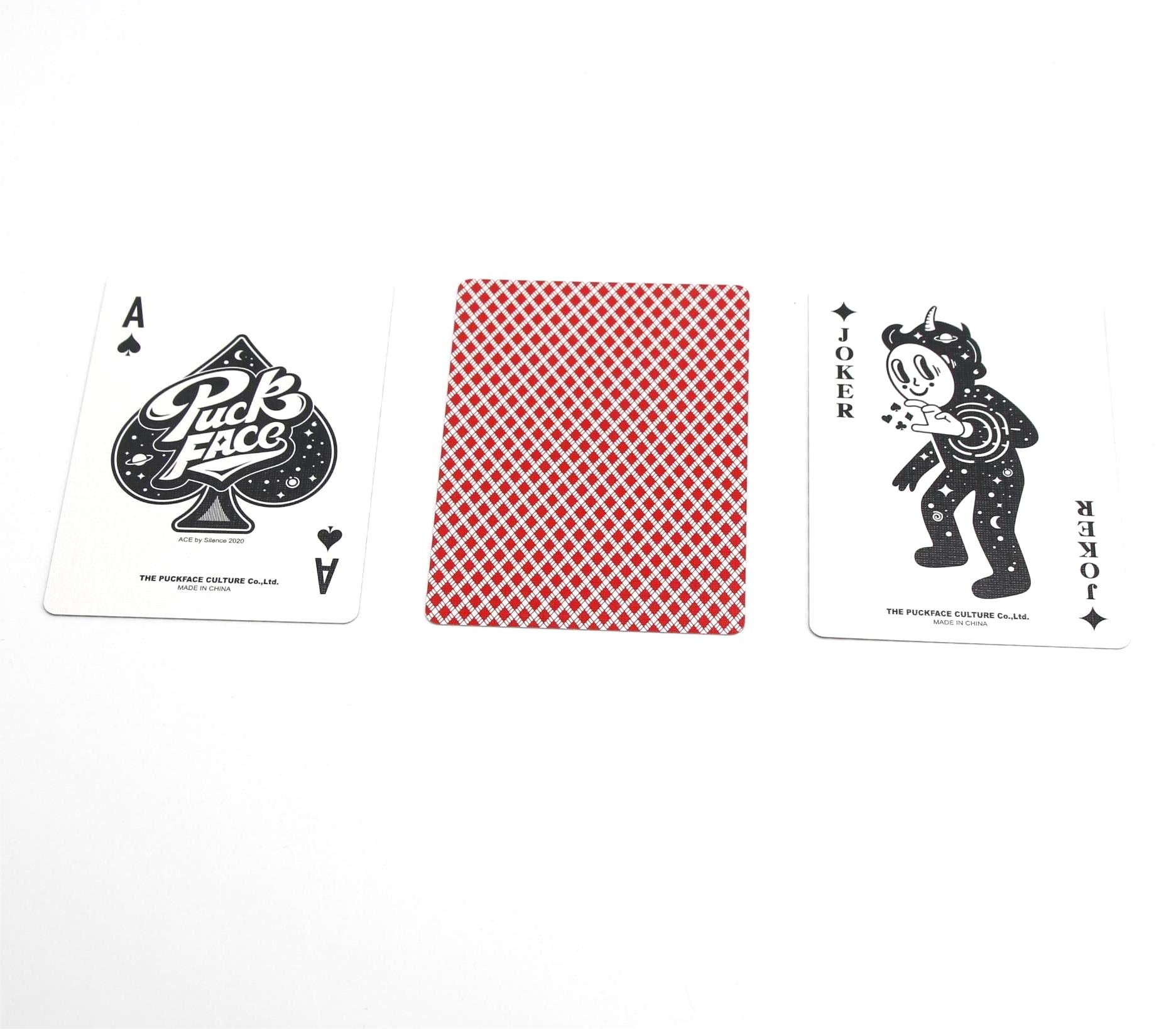 Wholesale Logo High Quality Printing Poker Playing Cards Trading Board Game Cards with Tuck Box 021 